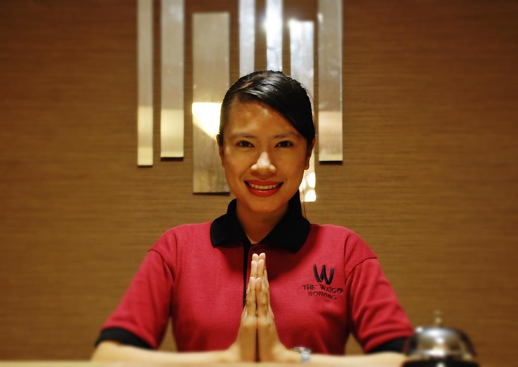 The Waigo Hotel Sorong Buitenkant foto
