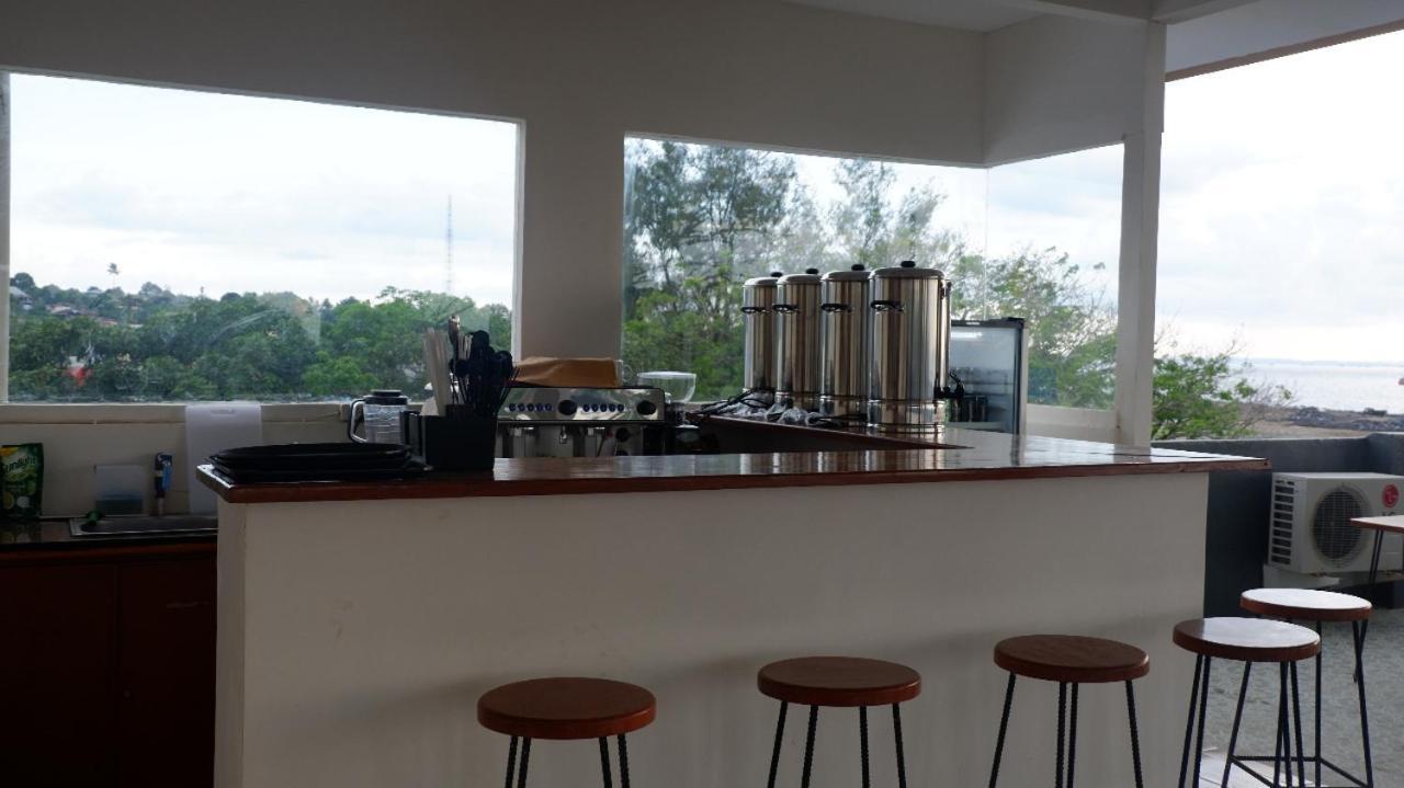 The Waigo Hotel Sorong Buitenkant foto
